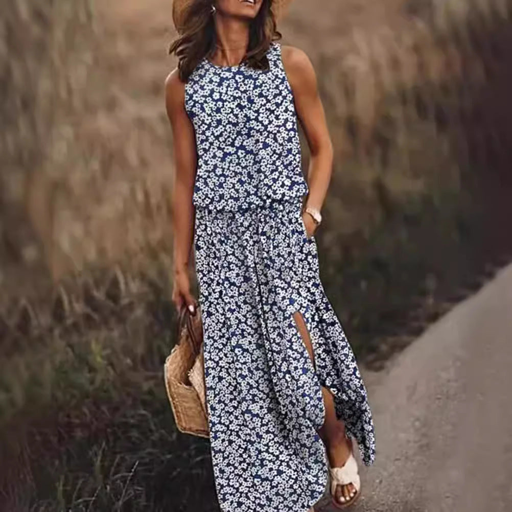 Women’s Maxi Dress – Relaxed Fit – Sleeveless – Floral Print – Breathable Blend – Pockets