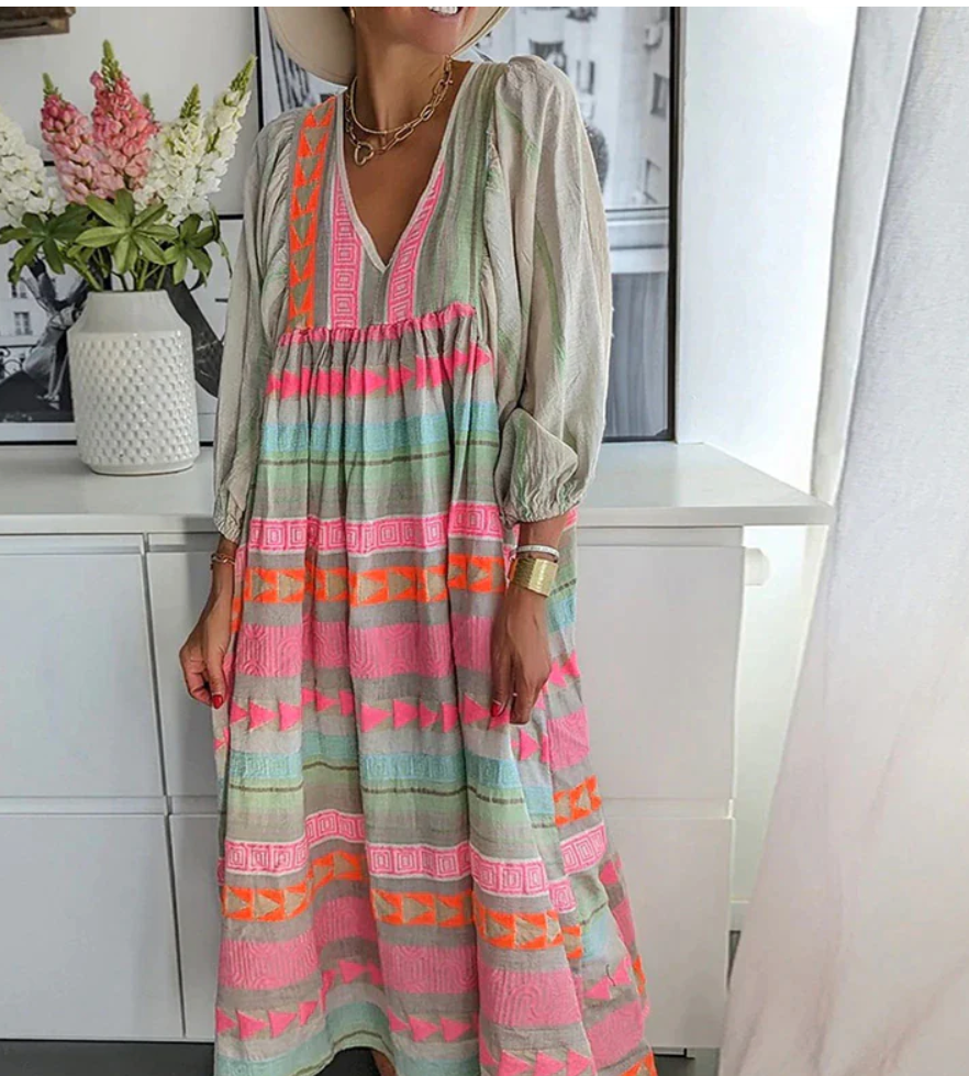 Women’s Maxi Dress - Relaxed Fit - V-Neck - Long Sleeve - Breathable Blend - Boho Style
