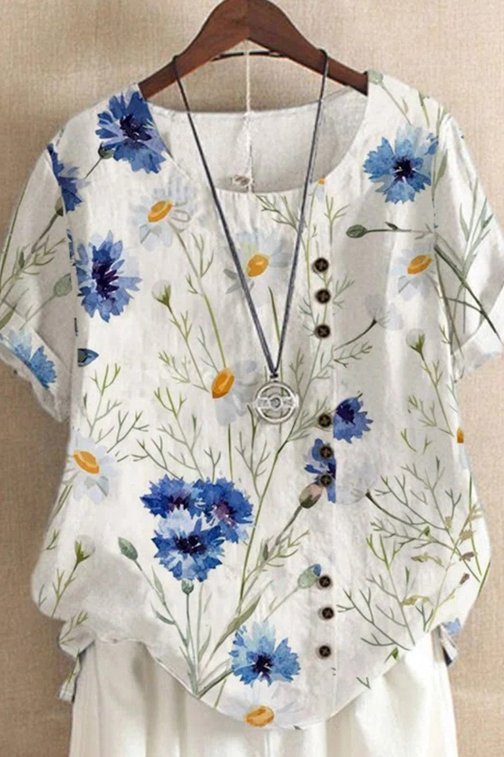 Women’s T-Shirt - Relaxed Fit - Short Sleeve - Floral Print - Soft Breathable Blend