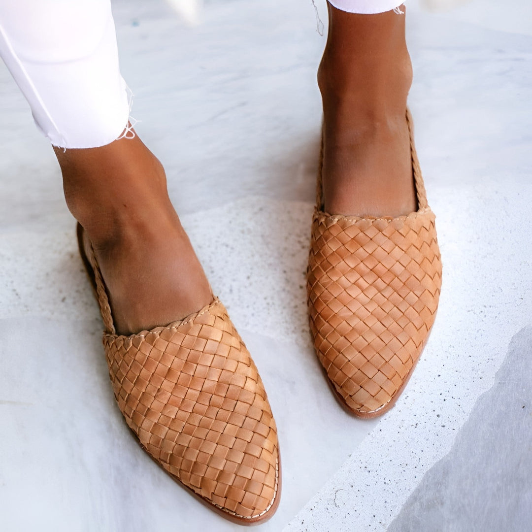 Women's Flat Slingback Shoes - Woven Braided Design - Pointed Toe - Adjustable Strap