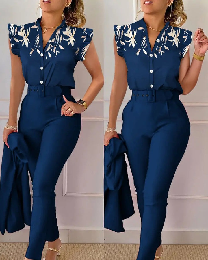 Women's Two-Piece Set – Sleeveless – V-Neck – Petal Sleeve – Relaxed Fit – Button Front