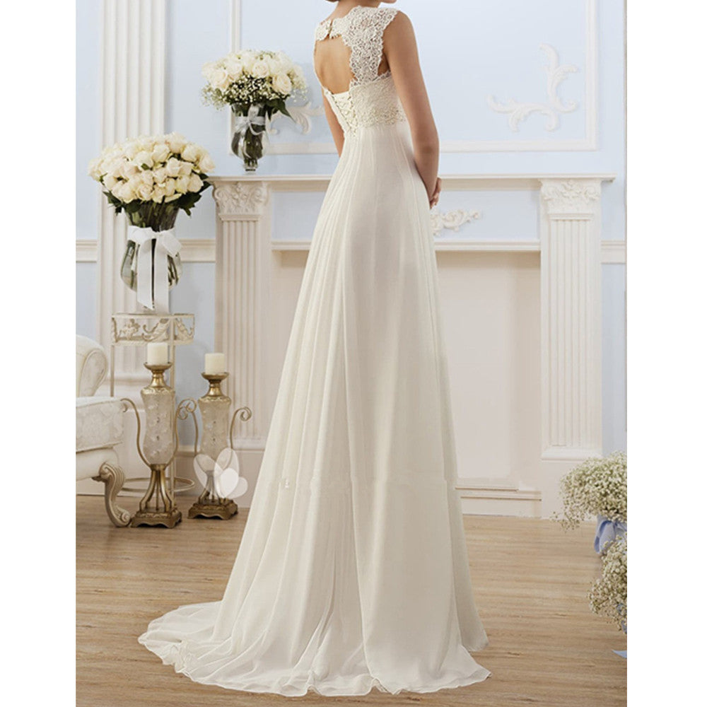 Women’s Wedding Dress – A-Line Silhouette – Lace Bodice – Sweetheart Neckline – Full-Length Gown