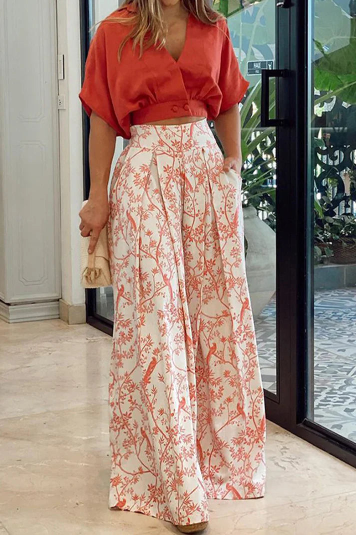 Women’s Two-Piece Set – V-Neck Crop Top – Flared Sleeves – High-Waist Wide-Leg Pants