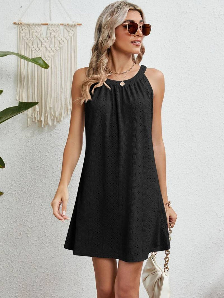 Women’s Strapless Dress – A-Line Fit – Eyelet Texture – Breathable Casual Wear