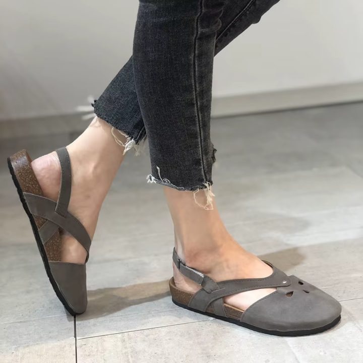 Women’s Flat Sandals – Open Toe – Soft Insole – Cut-Out Design – Casual Comfort Fit
