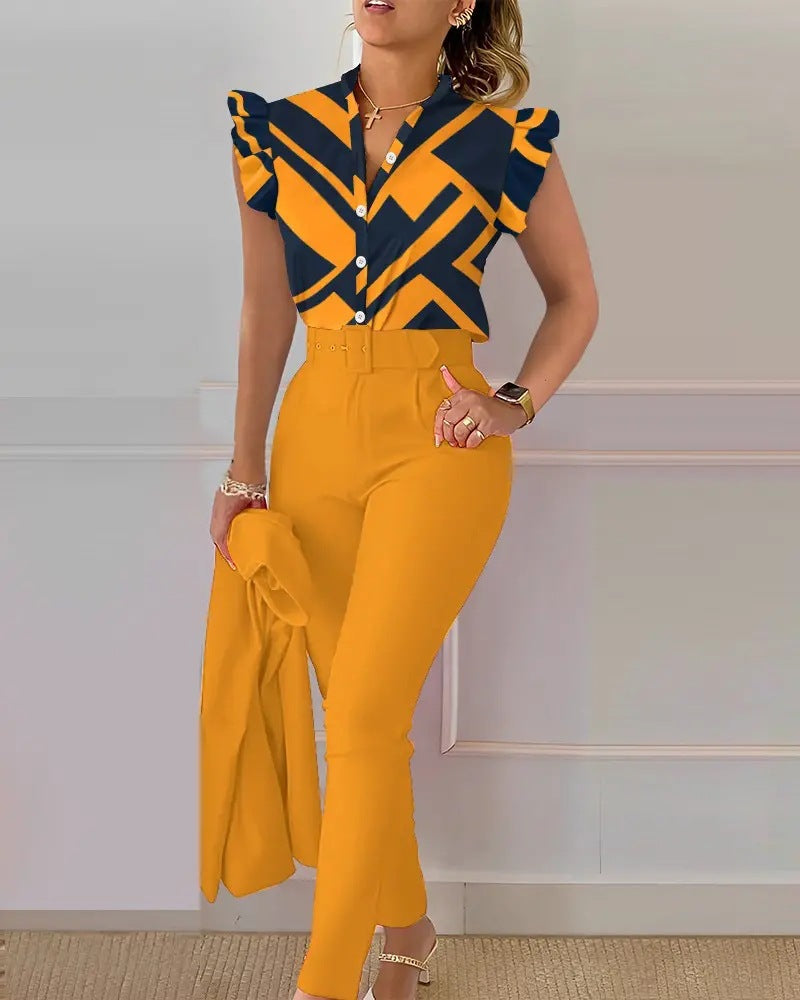 Women's Two-Piece Set – Sleeveless – V-Neck – Petal Sleeve – Relaxed Fit – Button Front