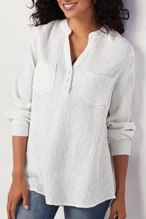 Women’s Blouse – Relaxed Fit – Soft Textured – Long Sleeve – Chest Pockets – Button Front