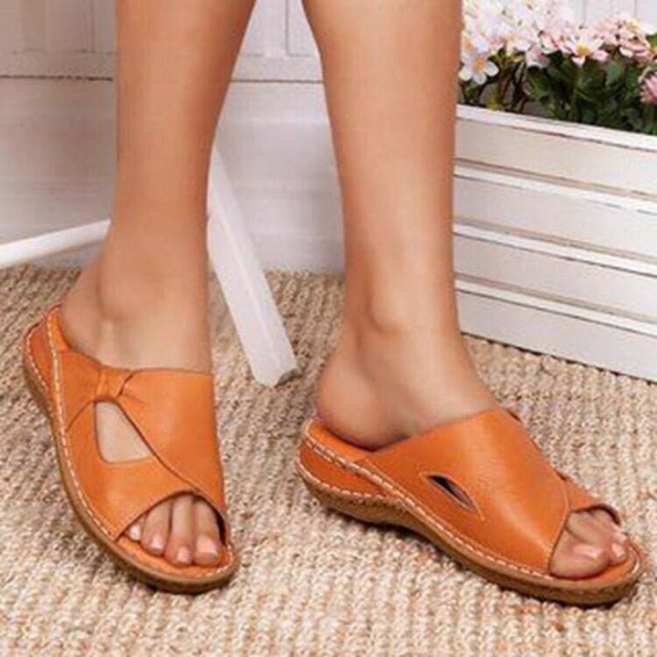 Women’s Sandals – Slip-On Comfort – Flat Sole – Cross-Strap Design – Breathable Feel