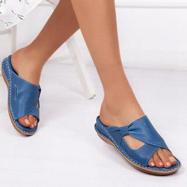 Women’s Sandals – Slip-On Comfort – Flat Sole – Cross-Strap Design – Breathable Feel