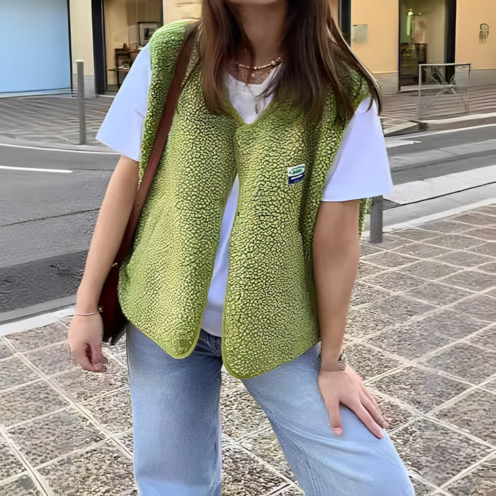 Women’s Vest – Relaxed Fit – Soft Knit Texture – Single-Breasted Casual Layering
