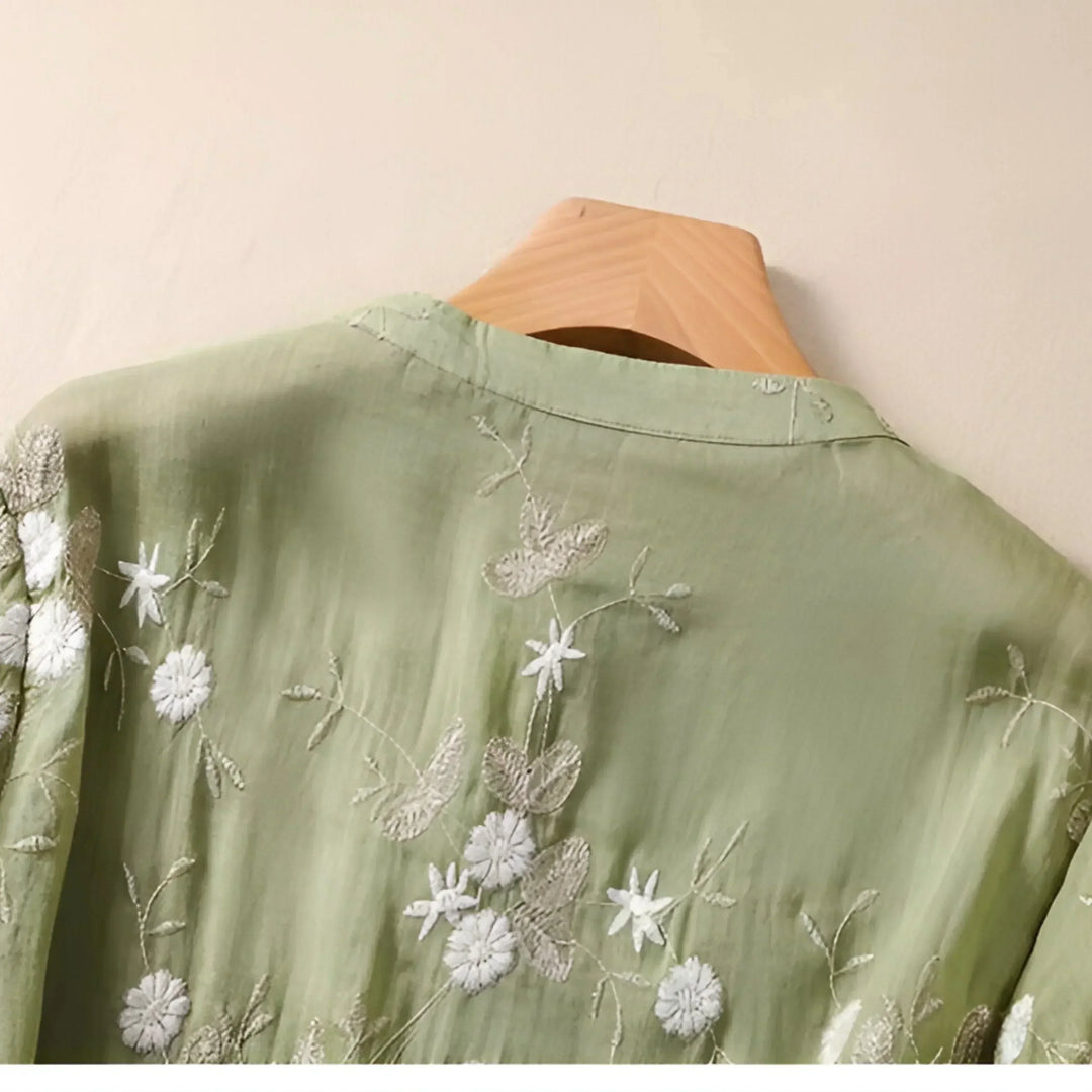 Women’s Blouse – Relaxed Fit – Embroidered Detail – Button-Down – 3/4 Sleeve – Layered Hem