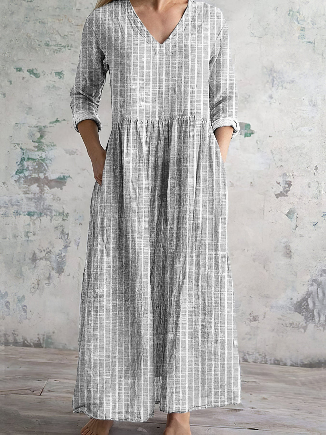 Women’s Maxi Dress – Natural Fibers – Relaxed Fit – V-Neck – Long Sleeve – Striped Pattern