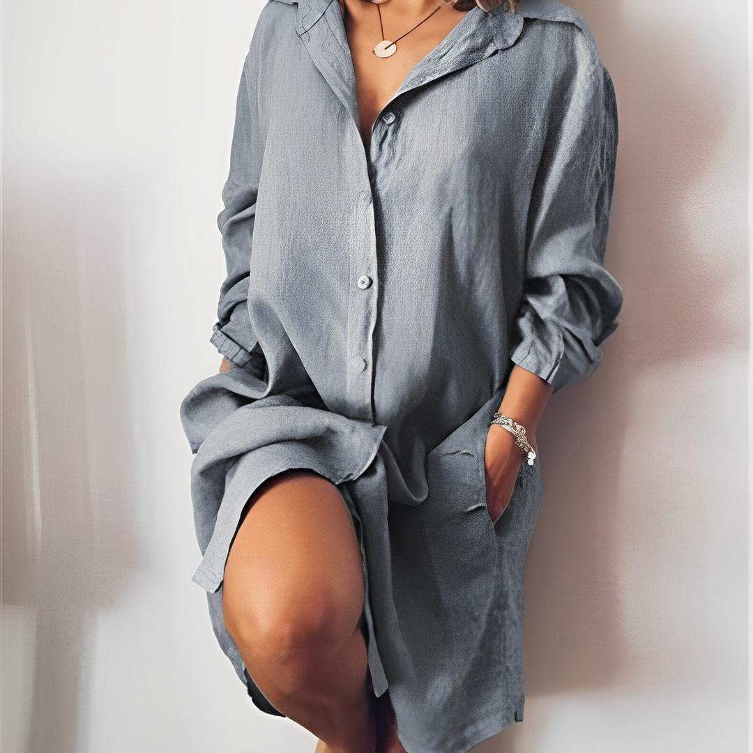 Women’s Blouse – Relaxed Fit – Natural Fibers – Long Sleeve – Button Front – Mid-Thigh
