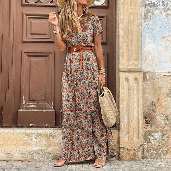 Women's Maxi Dress - Bohemian Paisley Print - V-Neck - Short Sleeve - Flowy Slit Skirt