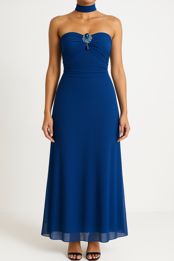 Women’s Evening Gown - Strapless Sweetheart Neckline - Ruched Bodice - A-Line Fit - Floor Length