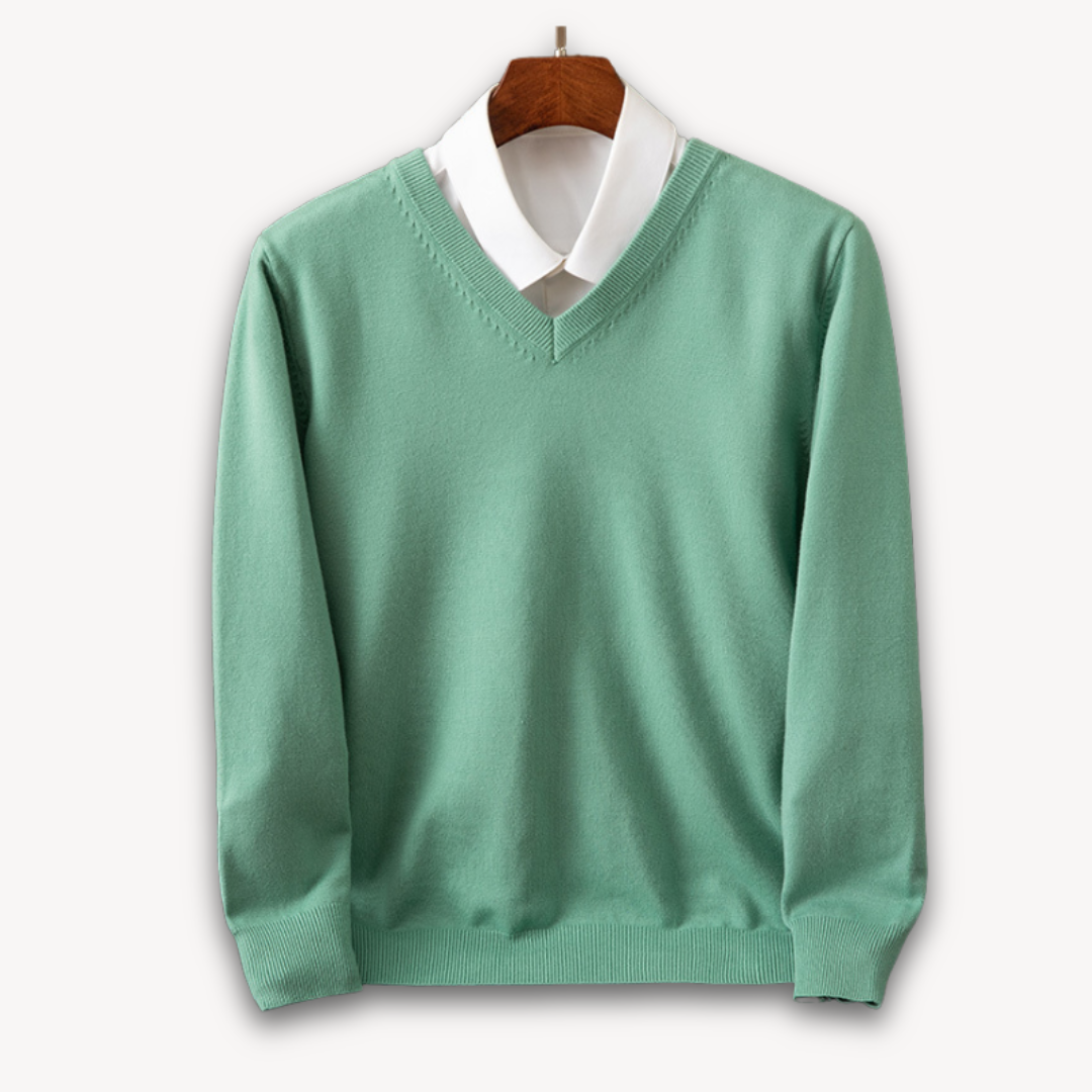 Men’s V-Neck Sweater – Slim Fit – Soft Knit – Ribbed Detail – Lightweight Luxury Fabric