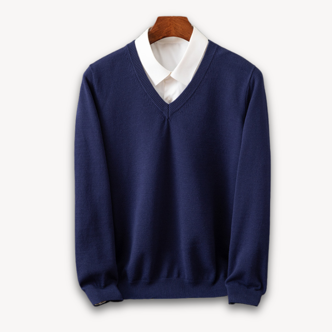 Men’s V-Neck Sweater – Slim Fit – Soft Knit – Ribbed Detail – Lightweight Luxury Fabric