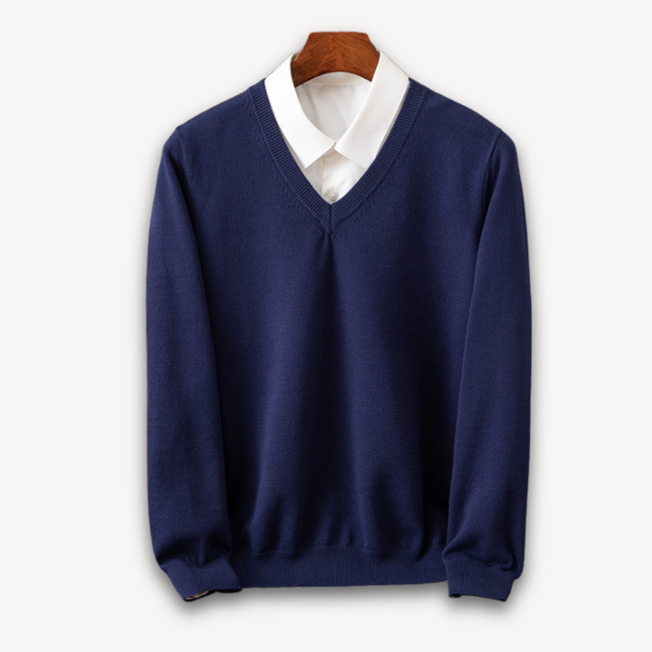 Men’s V-Neck Sweater – Slim Fit – Soft Knit – Ribbed Detail – Lightweight Luxury Fabric