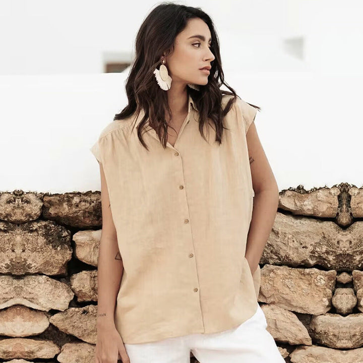 Women’s Sleeveless Shirt – Relaxed Fit – Button-Up – Collared Neck – Breathable Fabric