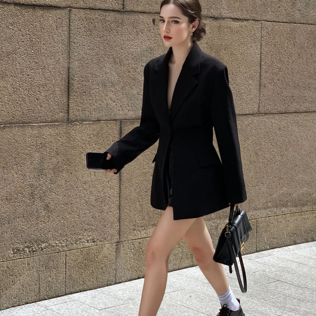 Women’s Blazer - Slim Fit Tailored Style - Waist Tie - V-Neck - Mid-Length - Long Sleeve