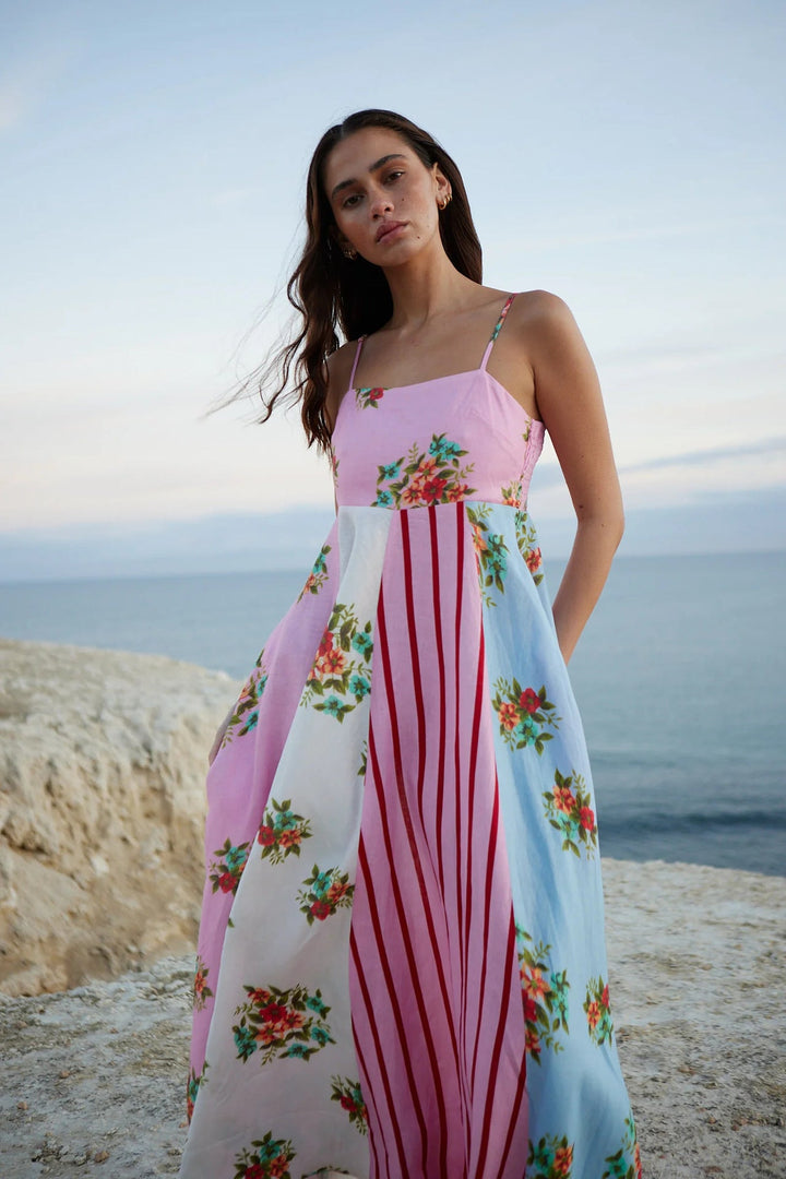 Women's Maxi Dress – A-Line Fit – Square Neckline – Spaghetti Straps – Lightweight Fabric
