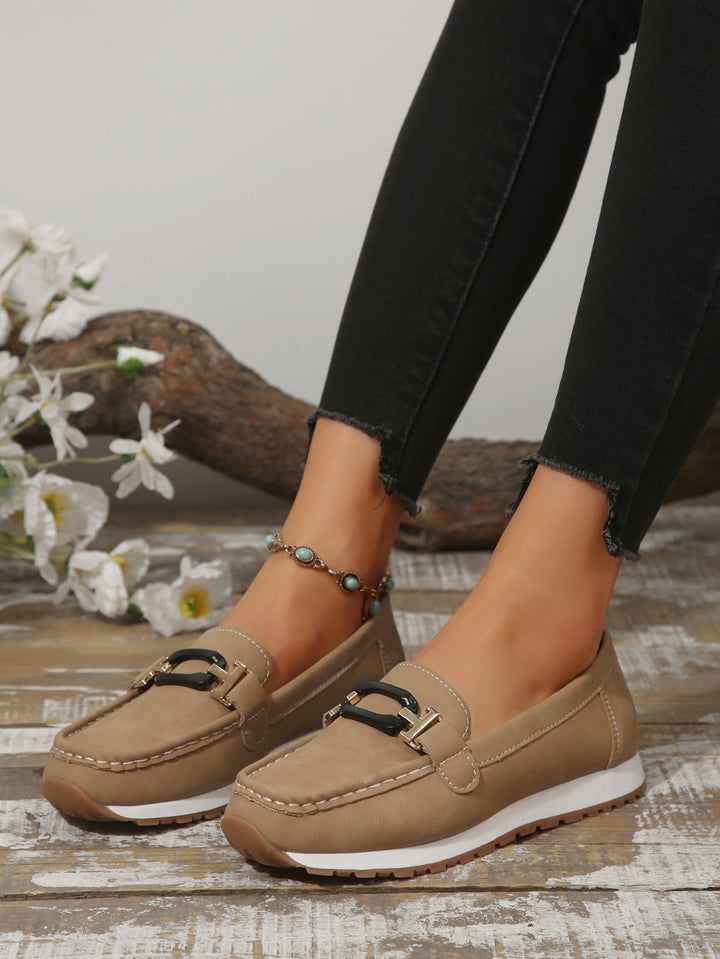 Women’s Loafers – Leather Upper – Slip-On Design – Metal Chain Detail – Rubber Sole