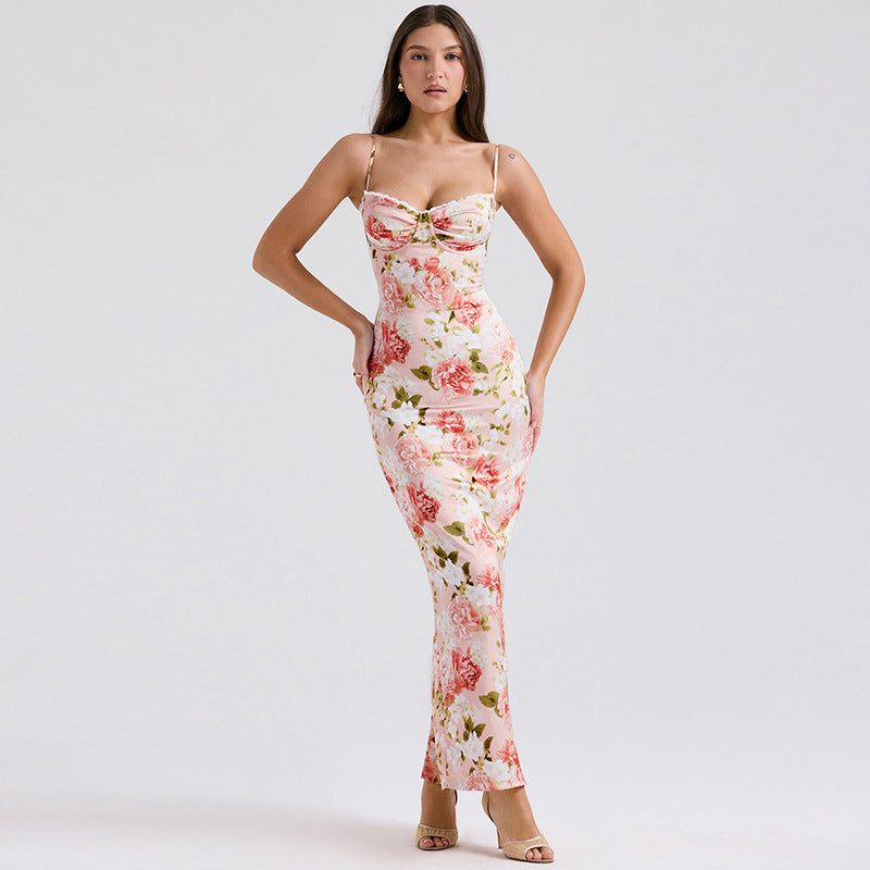 Women’s Maxi Dress – Fitted Silhouette – Sweetheart Neckline – Spaghetti Straps – Floral Print
