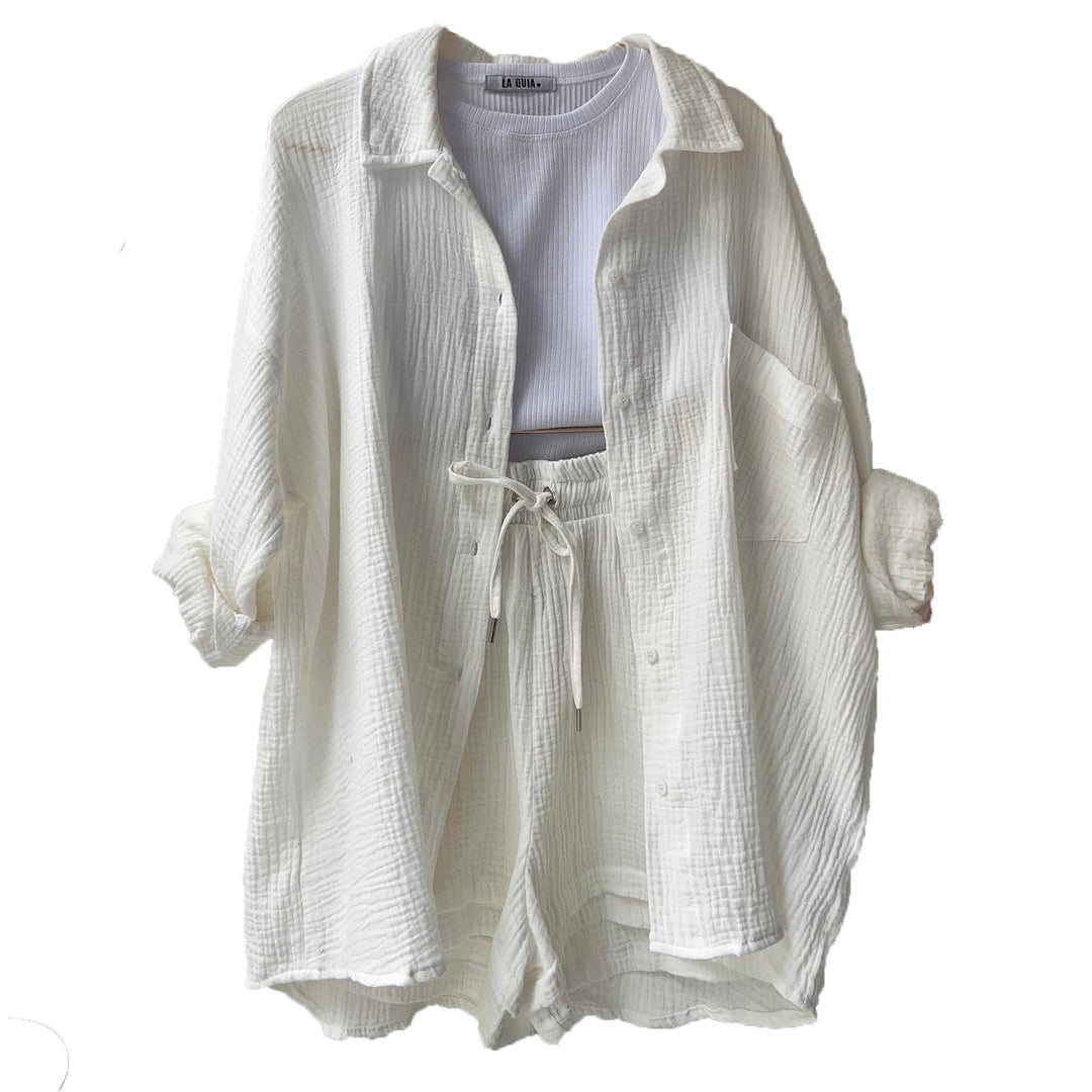 Women’s Two-Piece Set – Relaxed Crinkled Shirt – High-Waisted Drawstring Shorts