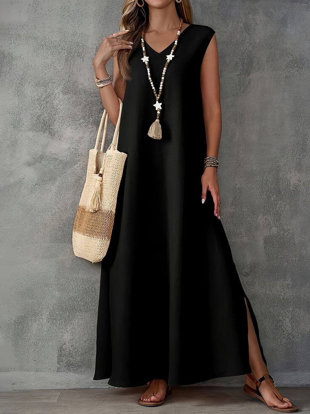 Women’s Maxi Dress – Flowing Fit – V-Neck – Sleeveless – Side Slits – Cotton