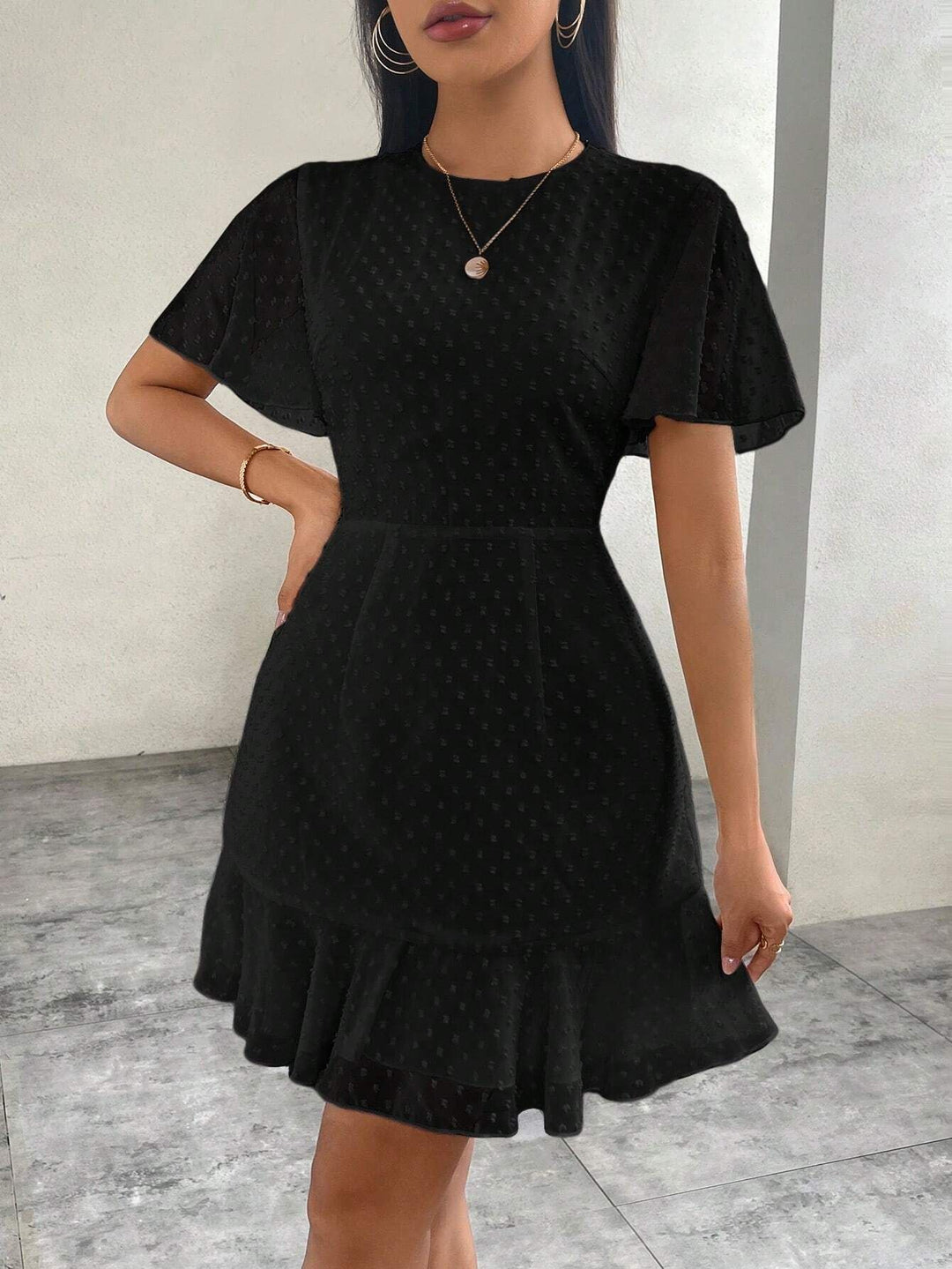Women’s Dress - Fit and Flare - Flutter Sleeve - Textured Dot - Crew Neck - Ruffle Hem