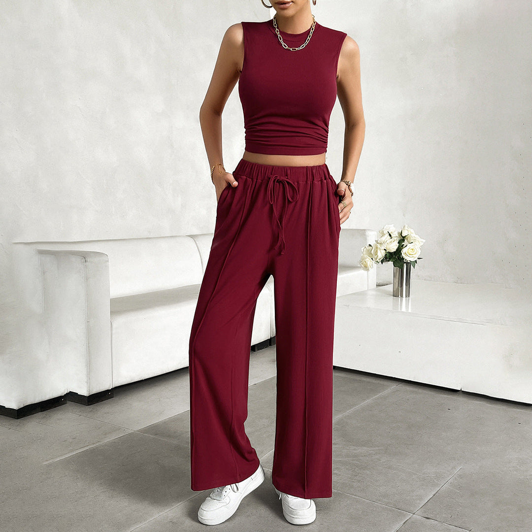 Women’s 2-Piece Set - Sleeveless Crop Top Crew Neck - Wide-Leg Pants Elastic Waist
