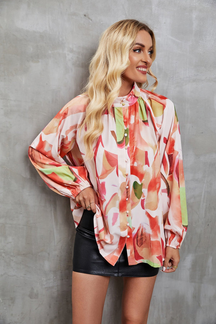 Women’s Blouse - Relaxed Fit - Button-Down - Mandarin Collar - Abstract Print - Long Sleeve