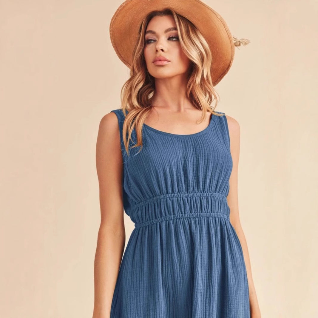 Women’s Maxi Dress – Sleeveless Scoop Neck – Empire Waist – Side Slit – With Pockets