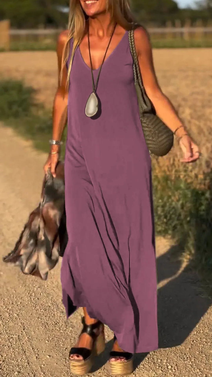 Women’s Maxi Dress – Relaxed Fit – V-Neck – Strappy Casual Style