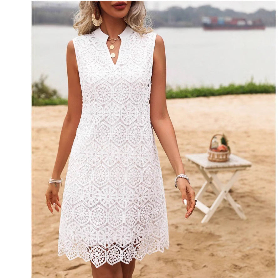 Women’s Mini Dress – Geometric Lace – Straight Fit – Sleeveless V-Neck – Lightweight Fabric