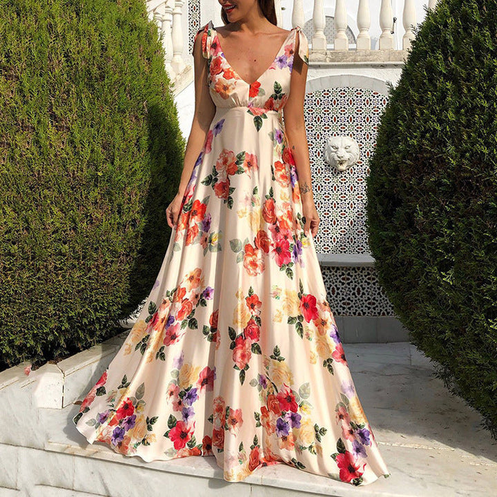 Women’s Maxi Dress – V-Neck – Sleeveless – Fitted Bodice – Flowy Floral Design