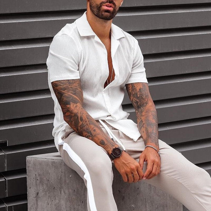 Men’s Short Sleeve Shirt - Slim Fit - Cotton Blend - Spread Collar - Button Up Casual