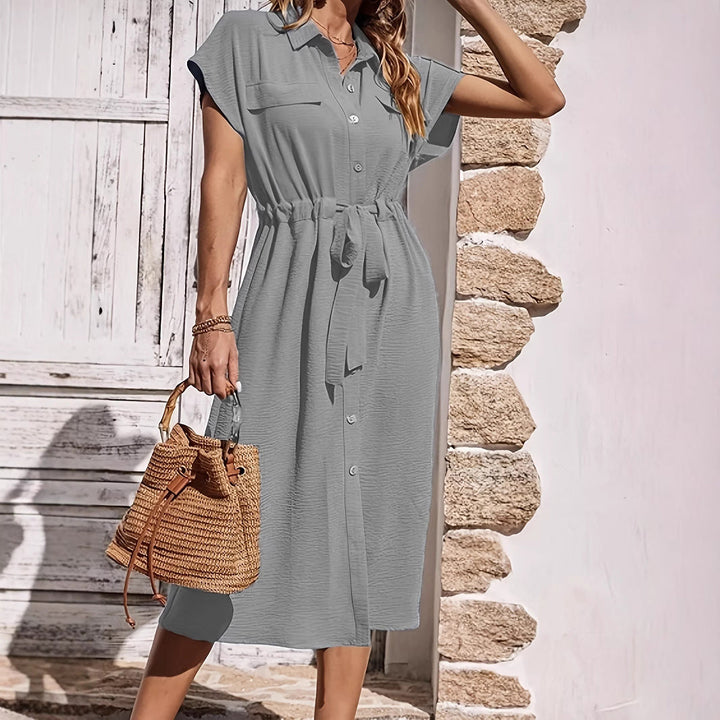 Women’s Shirt Dress – Midi Length – Relaxed Fit – Short Sleeve – Button Down – Tie Waist