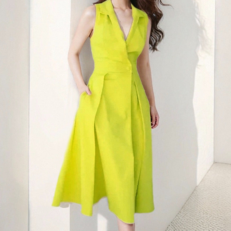 Women’s A-Line Dress – Tailored Fit – V-Neck – Notched Lapel – Sleeveless – Knee Length