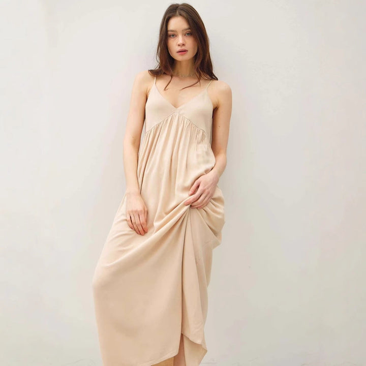 Women’s Maxi Dress – Flowy Fit – V-Neck – Spaghetti Straps – Lightweight Fabric