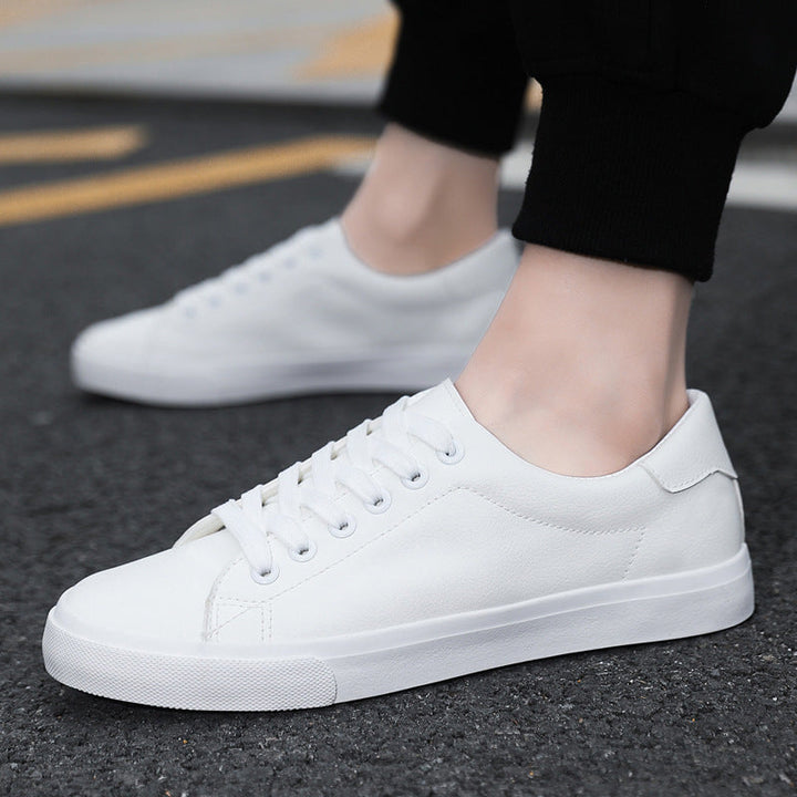 Men’s Low-Top Sneakers - Leather Finish - Lace-Up - Rubber Sole - Casual Fit