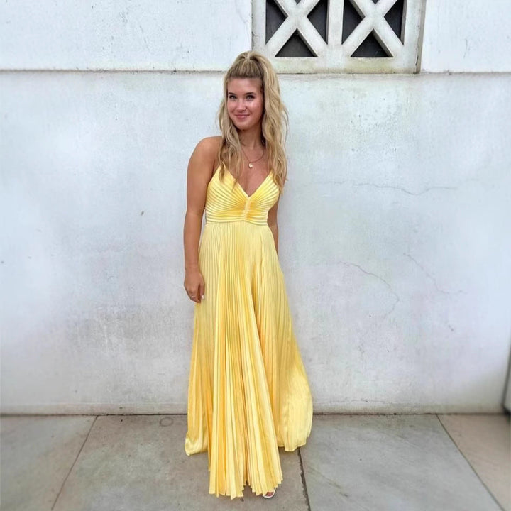 Women’s Maxi Dress – Plunging V-Neck – Empire Waist – Pleated Skirt – Flowy Formal Fit