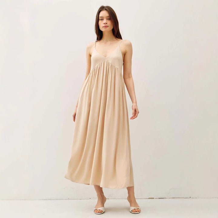 Women’s Maxi Dress – Flowy Fit – V-Neck – Spaghetti Straps – Lightweight Fabric