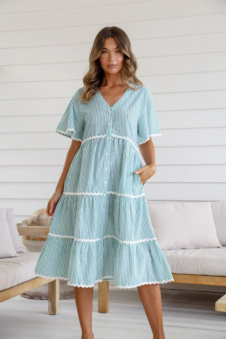 Women’s Tiered Dress – V-Neck – Short Sleeve – Button Front – Scalloped Trim – Flowy Fit