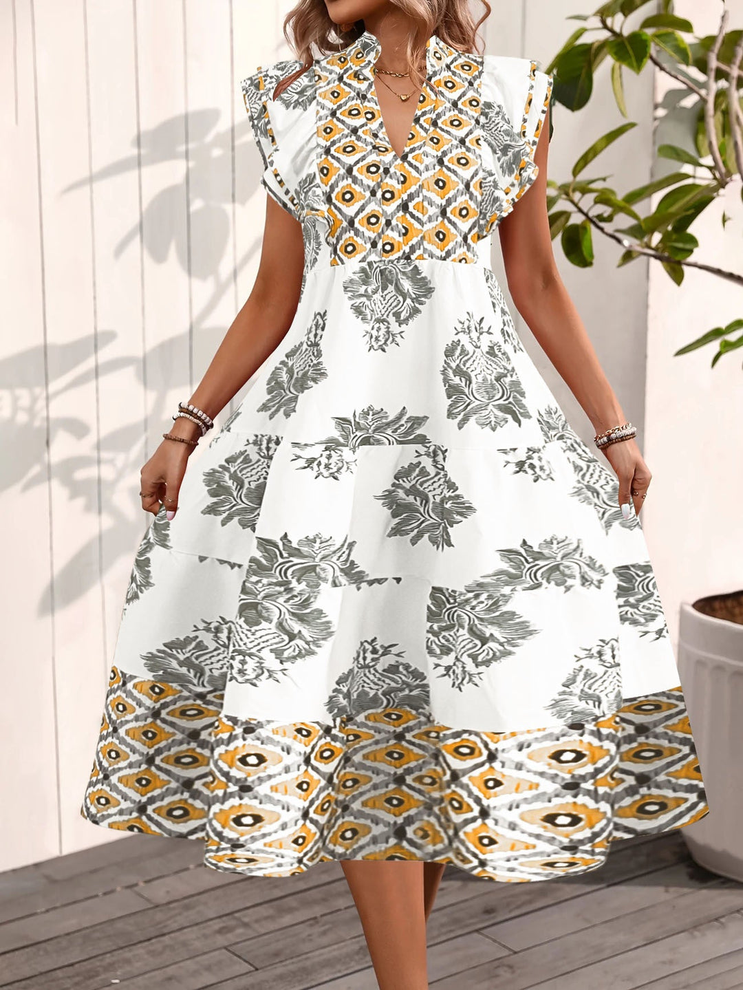 Women’s Midi Dress – Relaxed Fit – V-Neck – Short Sleeve – Printed Ruffle