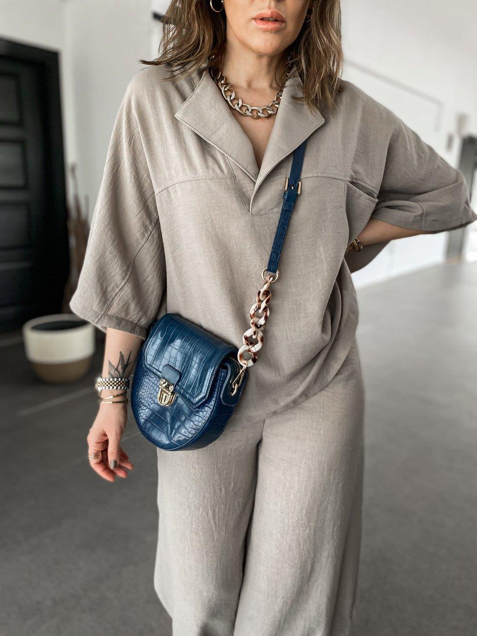 Women’s Two-Piece Set – V-Neck Top – High-Waisted Wide-Leg Pants – Relaxed Fit