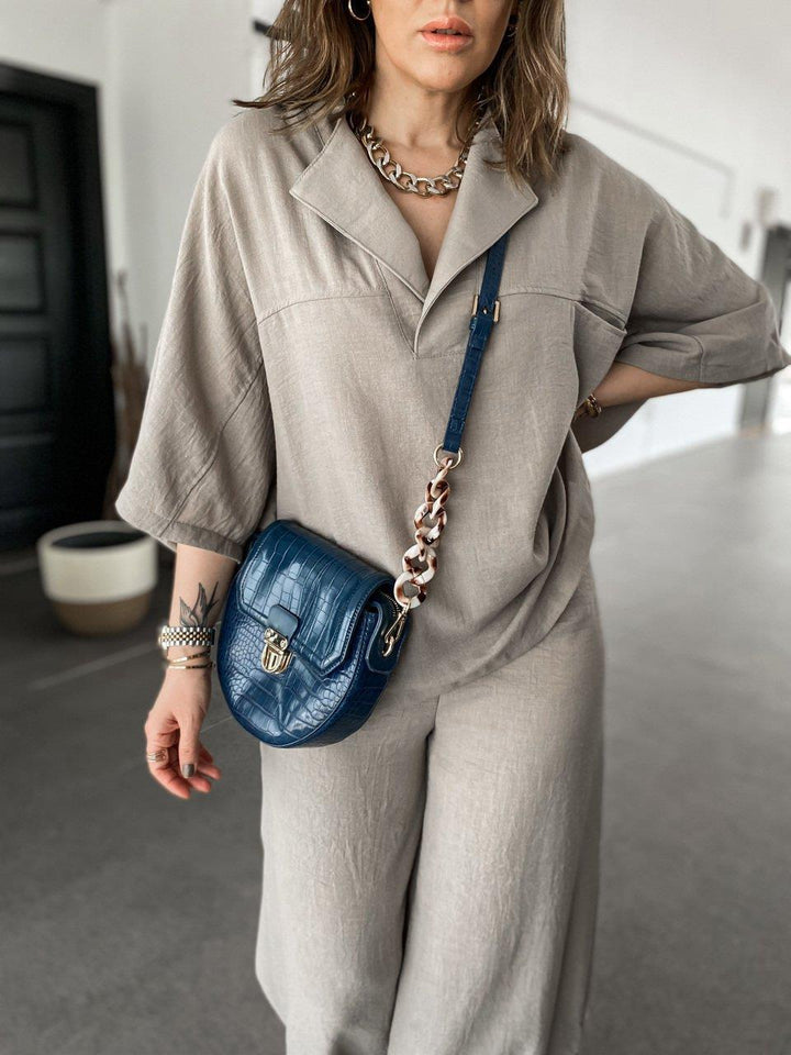 Women’s Two-Piece Set – V-Neck Top – High-Waisted Wide-Leg Pants – Relaxed Fit