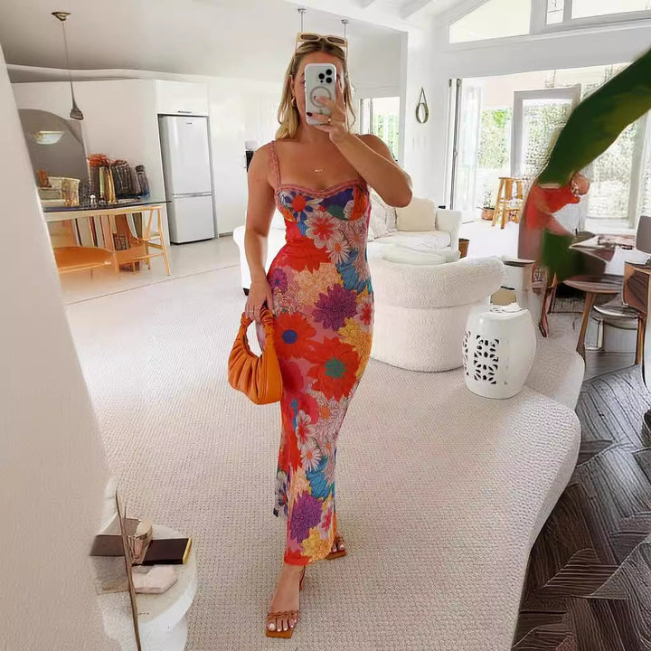 Women’s Maxi Dress – Sweetheart Neckline – Slim Fit – Floral Print – Lightweight Fabric