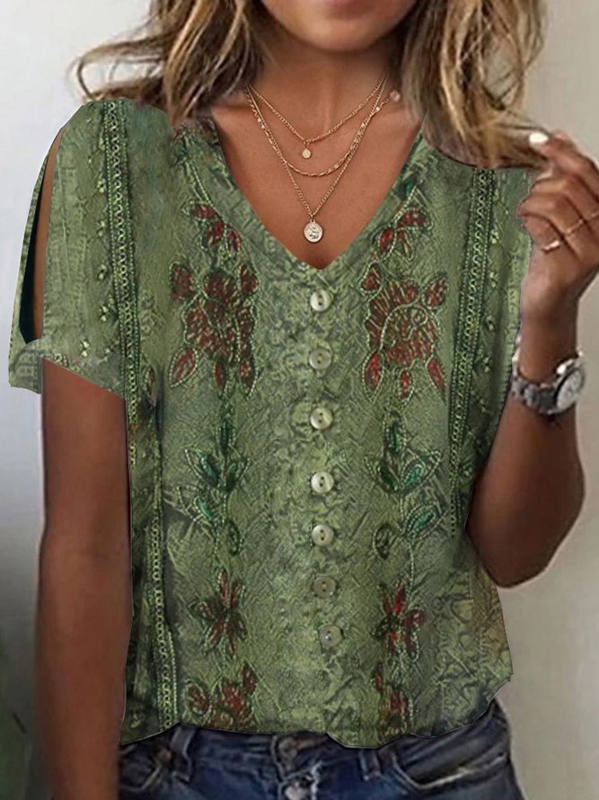 Women’s Blouse – Relaxed Fit – V-Neck Button Front – Embroidered Boho Style – Soft Fabric