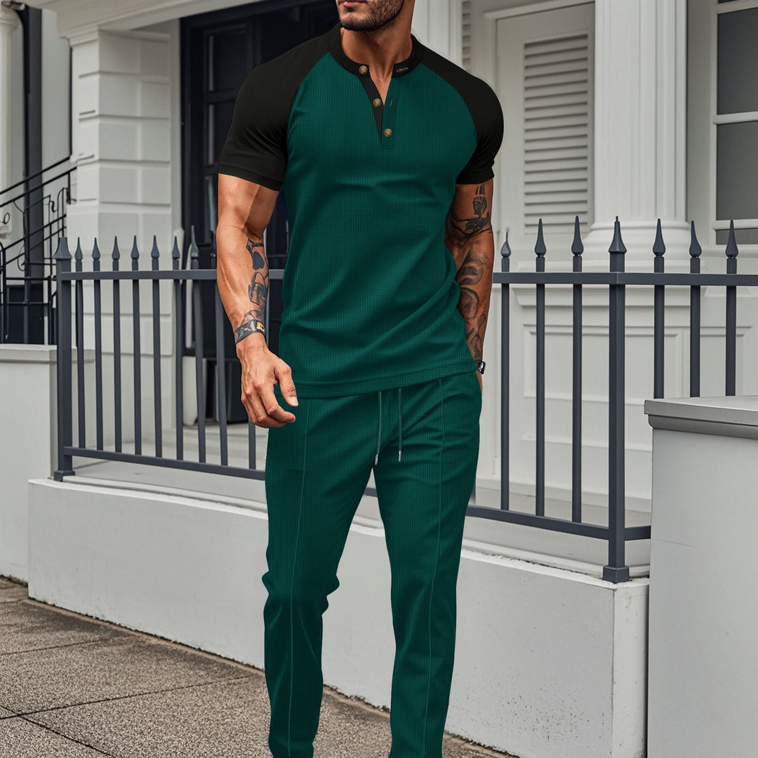 Men’s Two-Piece Set - Short-Sleeve Shirt - Athletic Fit - Stretch Fabric - Stand Collar Casual Style